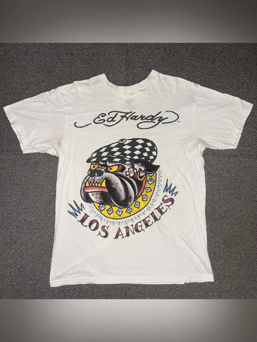 Rare Ed Hardy White Short-Sleeve Graphic Tee with Bulldog Motif